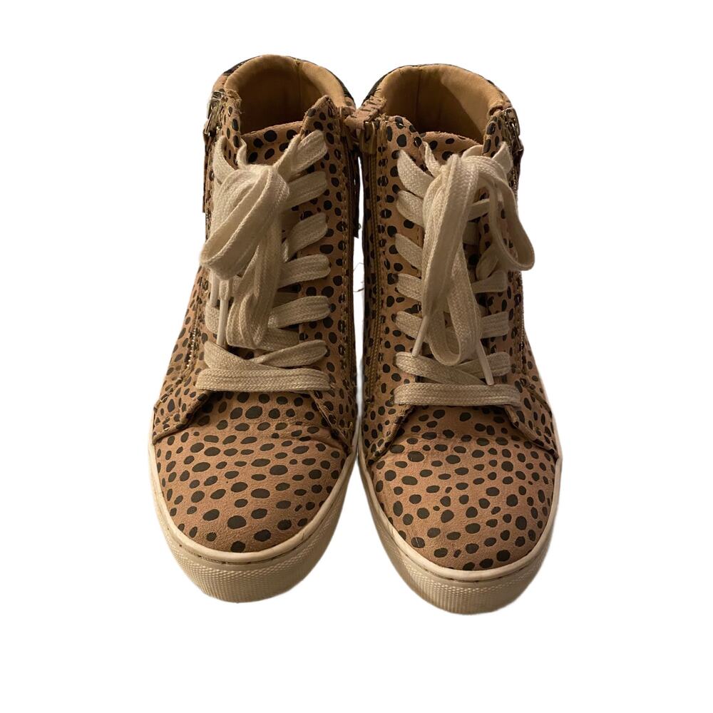 Universal Threads High Tops Animal Print Size 8 Women